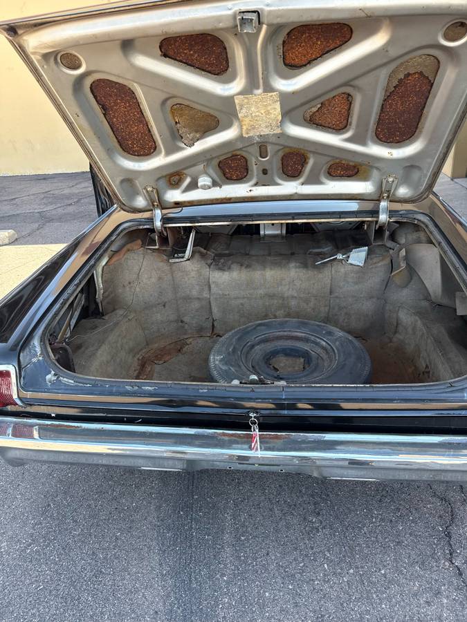 Oldsmobile-88-1963-black-16