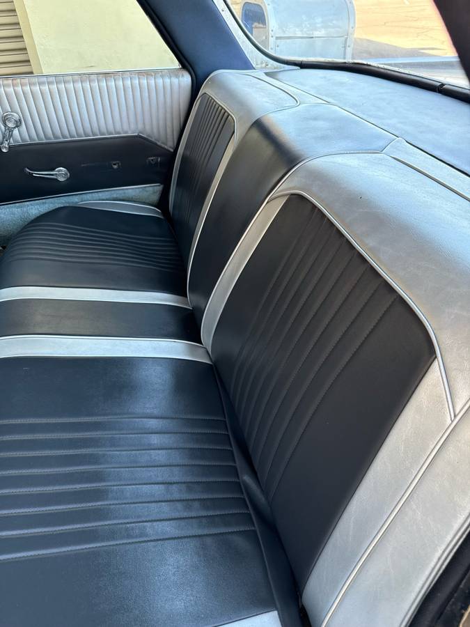 Oldsmobile-88-1963-black-4