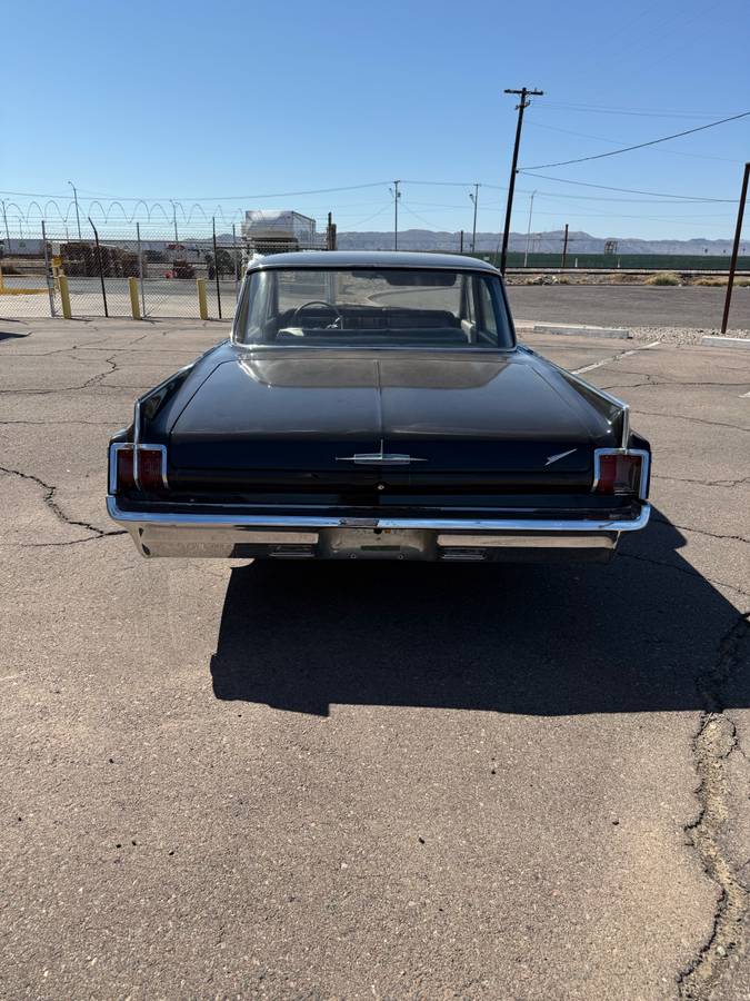 Oldsmobile-88-1963-black-5