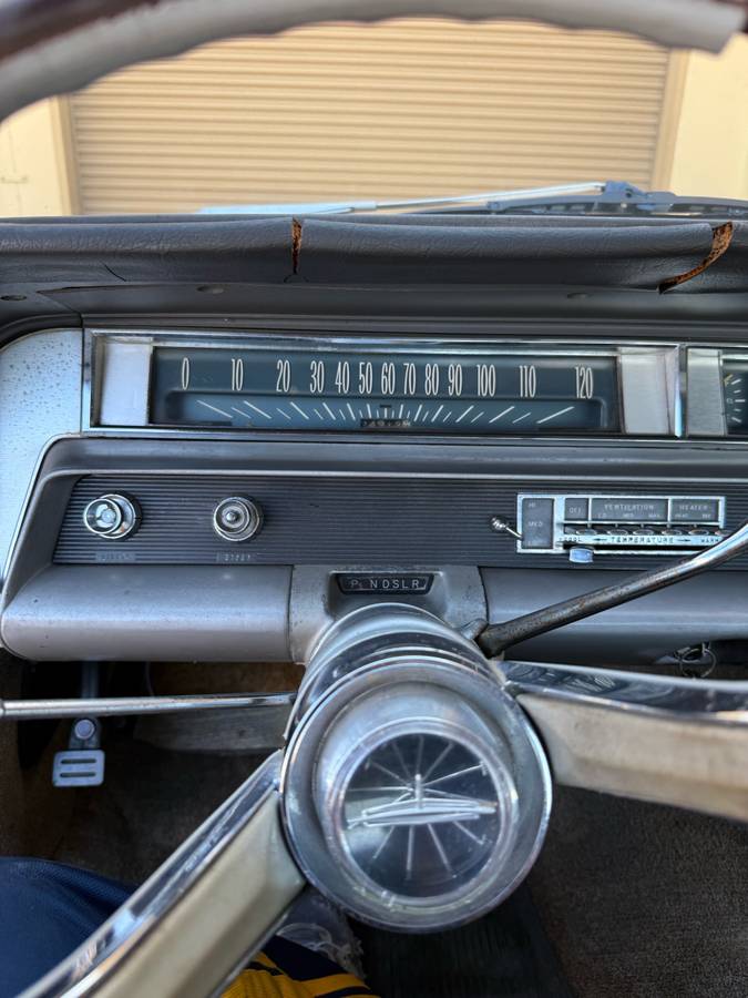 Oldsmobile-88-1963-black-9