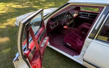 Oldsmobile-88-1989-white-1