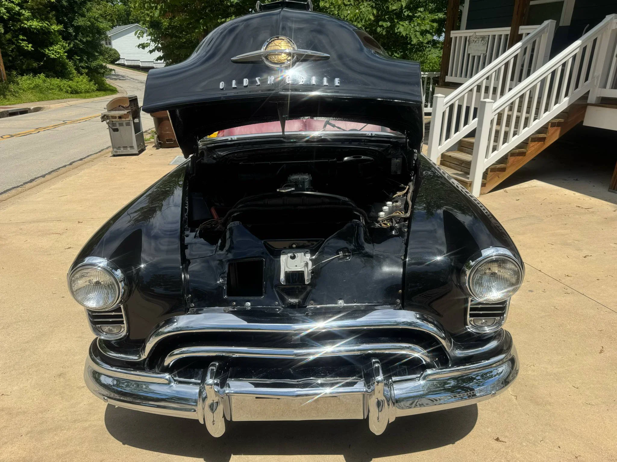Oldsmobile-88-coupe-1950-Black-Red-1