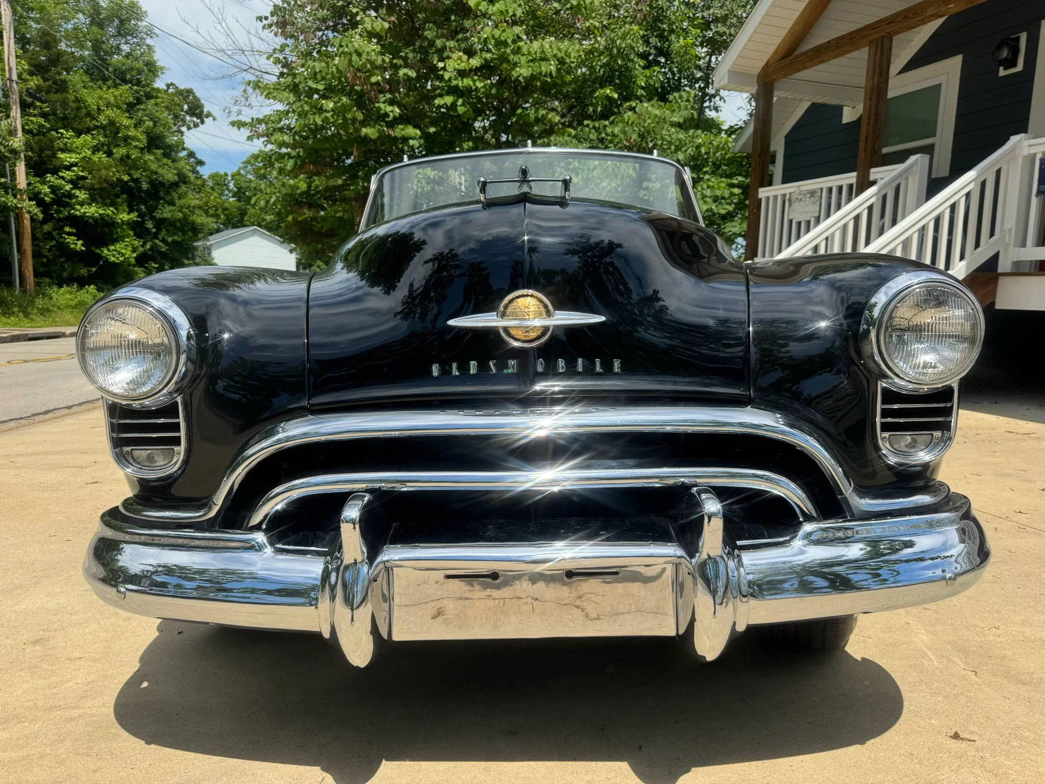 Oldsmobile-88-coupe-1950-Black-Red-11