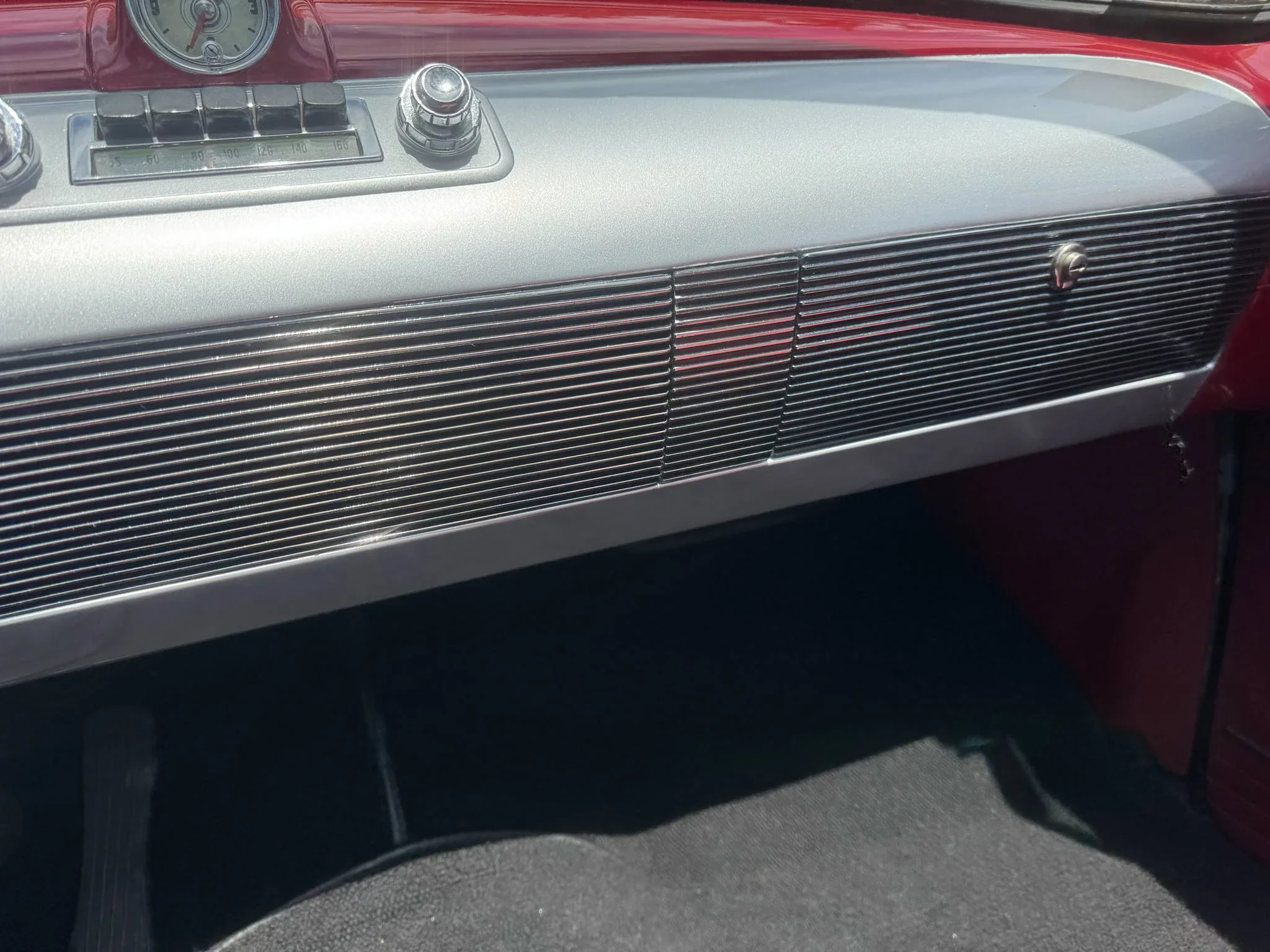 Oldsmobile-88-coupe-1950-Black-Red-29
