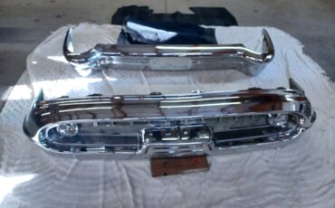 Oldsmobile-88-lss-1957-Burgundy-Off-White-15