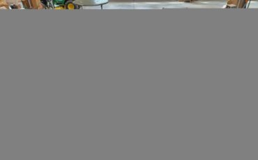 Oldsmobile-88-lss-1957-Burgundy-Off-White-25