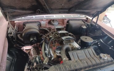 Oldsmobile-88-lss-1957-Burgundy-Off-White-6