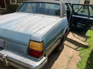 Oldsmobile-88-royale-sedan-1985-Blue-Blue-7