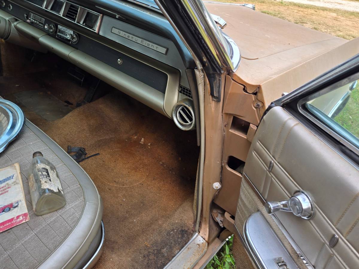 Oldsmobile-98-1963-custom-3