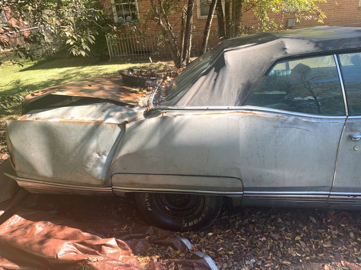 Oldsmobile-98-1969-9