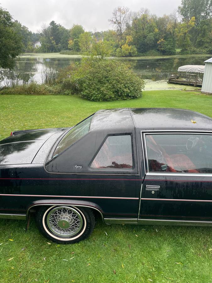 Oldsmobile-98-1978-black-13