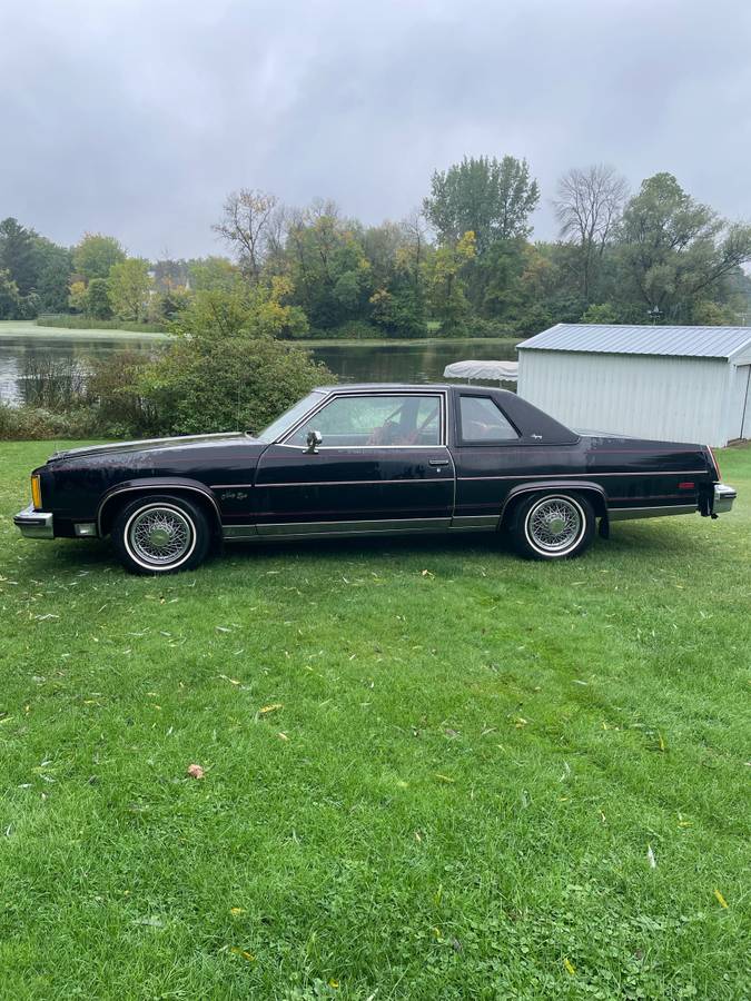 Oldsmobile-98-1978-black