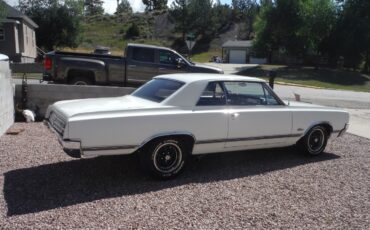 Oldsmobile-Cutlass-1965-Coupe-10