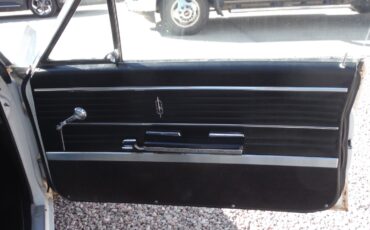 Oldsmobile-Cutlass-1965-Coupe-15
