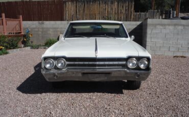 Oldsmobile-Cutlass-1965-Coupe-2