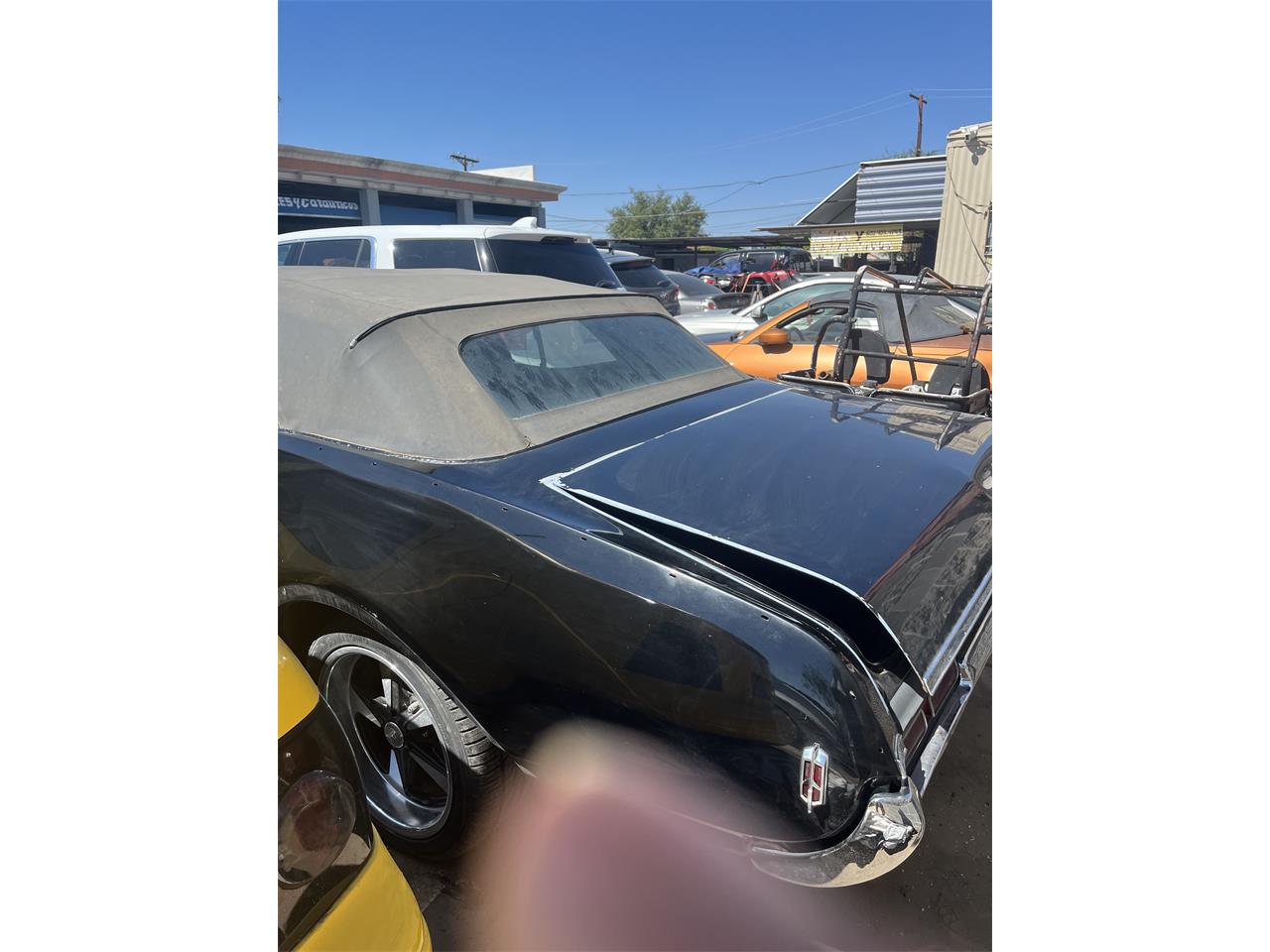 Oldsmobile-Cutlass-1968-Black-Black-21