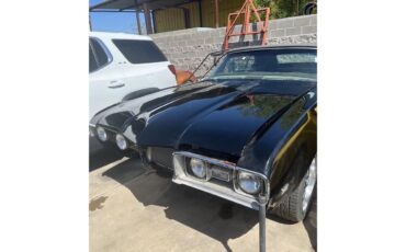 Oldsmobile-Cutlass-1968-Black-Black-6