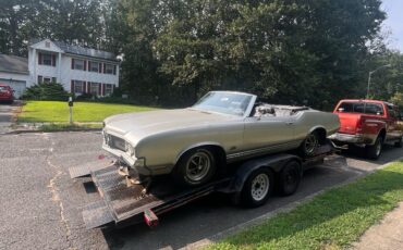 Oldsmobile-Cutlass-1970-Convertible-1