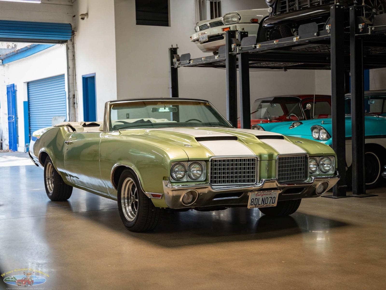 Oldsmobile-Cutlass-1971-2-Door-Convertible-10