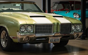 Oldsmobile-Cutlass-1971-2-Door-Convertible-12