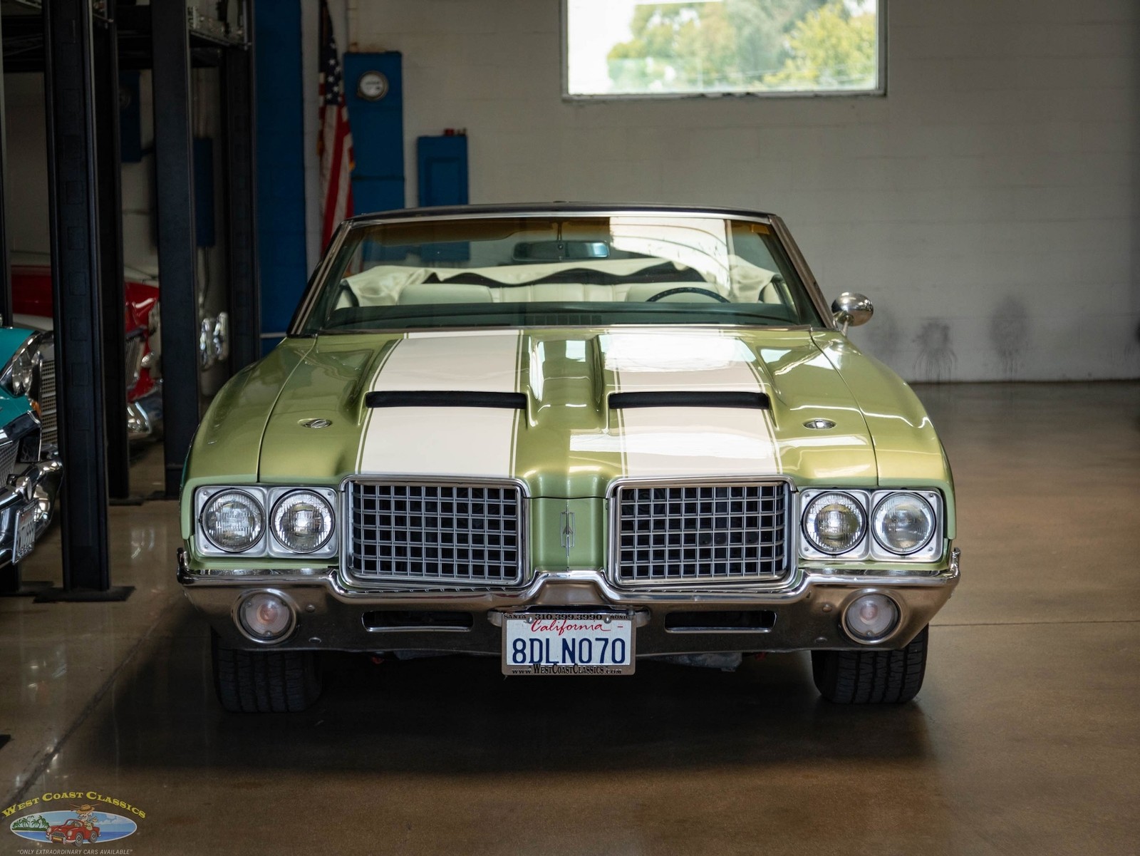 Oldsmobile-Cutlass-1971-2-Door-Convertible-13