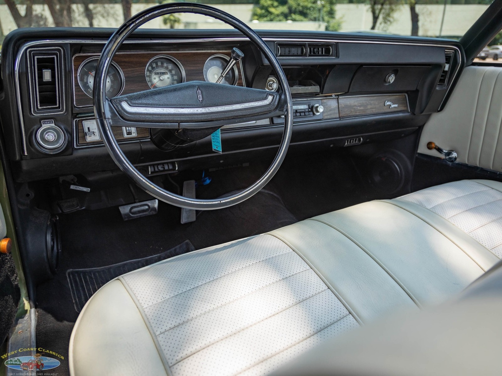 Oldsmobile-Cutlass-1971-2-Door-Convertible-32