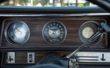 Oldsmobile-Cutlass-1971-2-Door-Convertible-36
