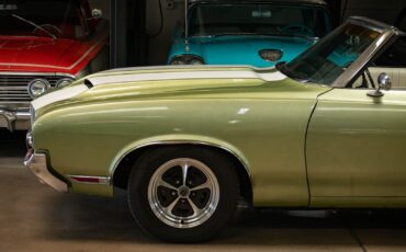 Oldsmobile-Cutlass-1971-2-Door-Convertible-4