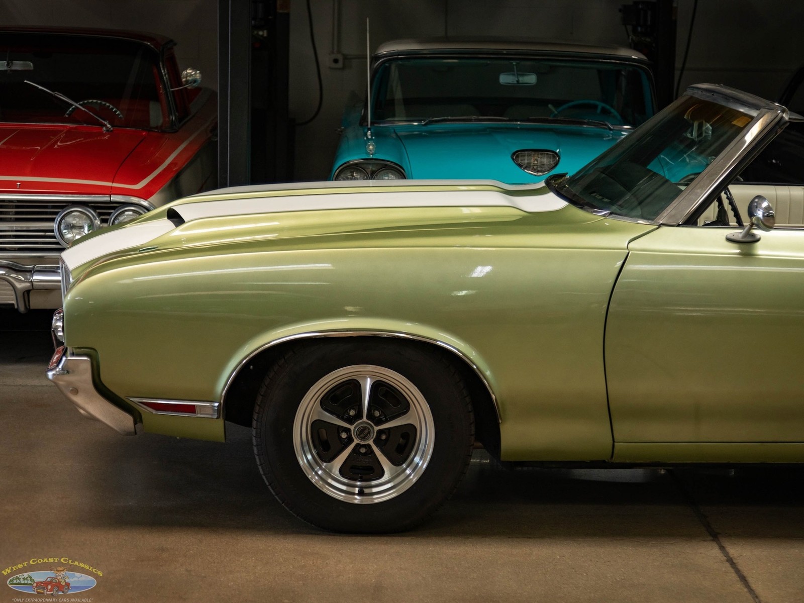 Oldsmobile-Cutlass-1971-2-Door-Convertible-4