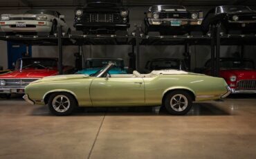 Oldsmobile-Cutlass-1971-2-Door-Convertible-6