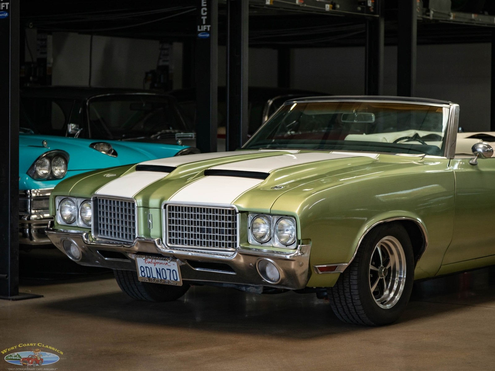 Oldsmobile-Cutlass-1971-2-Door-Convertible-8