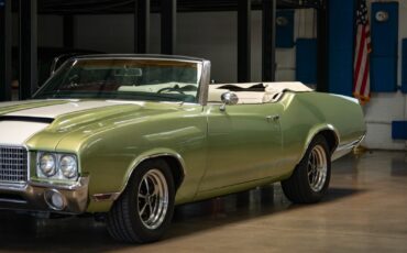 Oldsmobile-Cutlass-1971-2-Door-Convertible-9