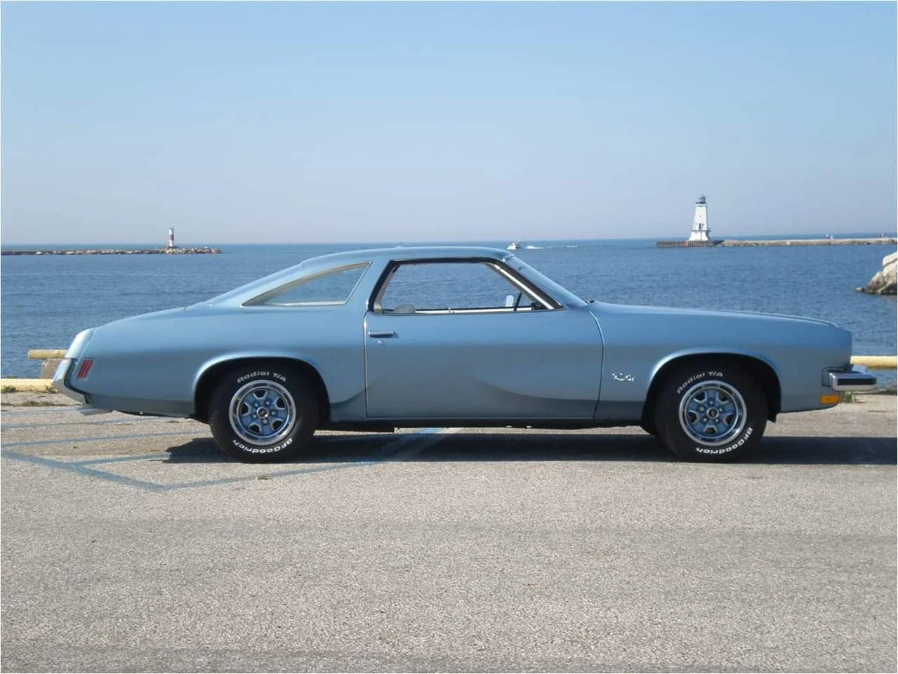 Oldsmobile-Cutlass-1973-Blue-White-17