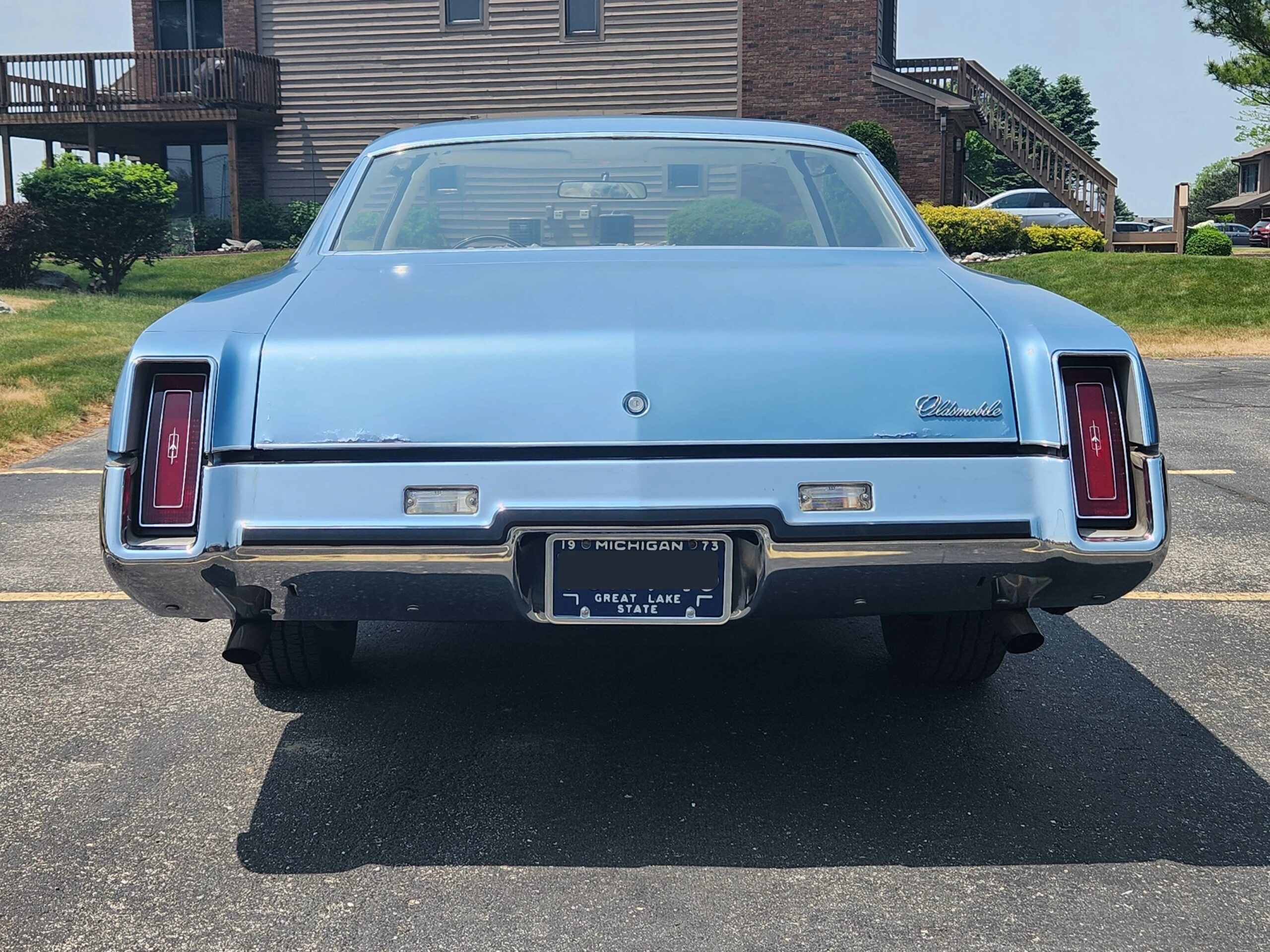 Oldsmobile-Cutlass-1973-Blue-White-2