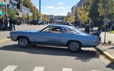 Oldsmobile-Cutlass-1973-Blue-White-21