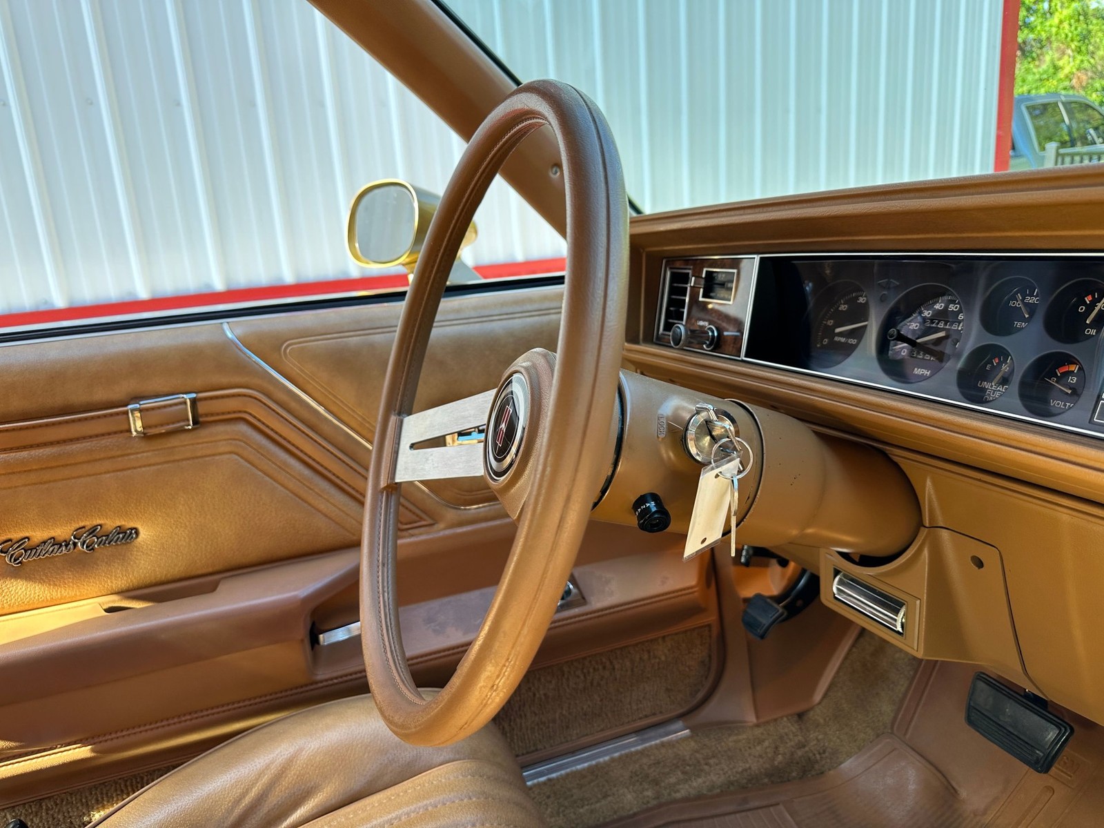Oldsmobile-Cutlass-1979-Coupe-21