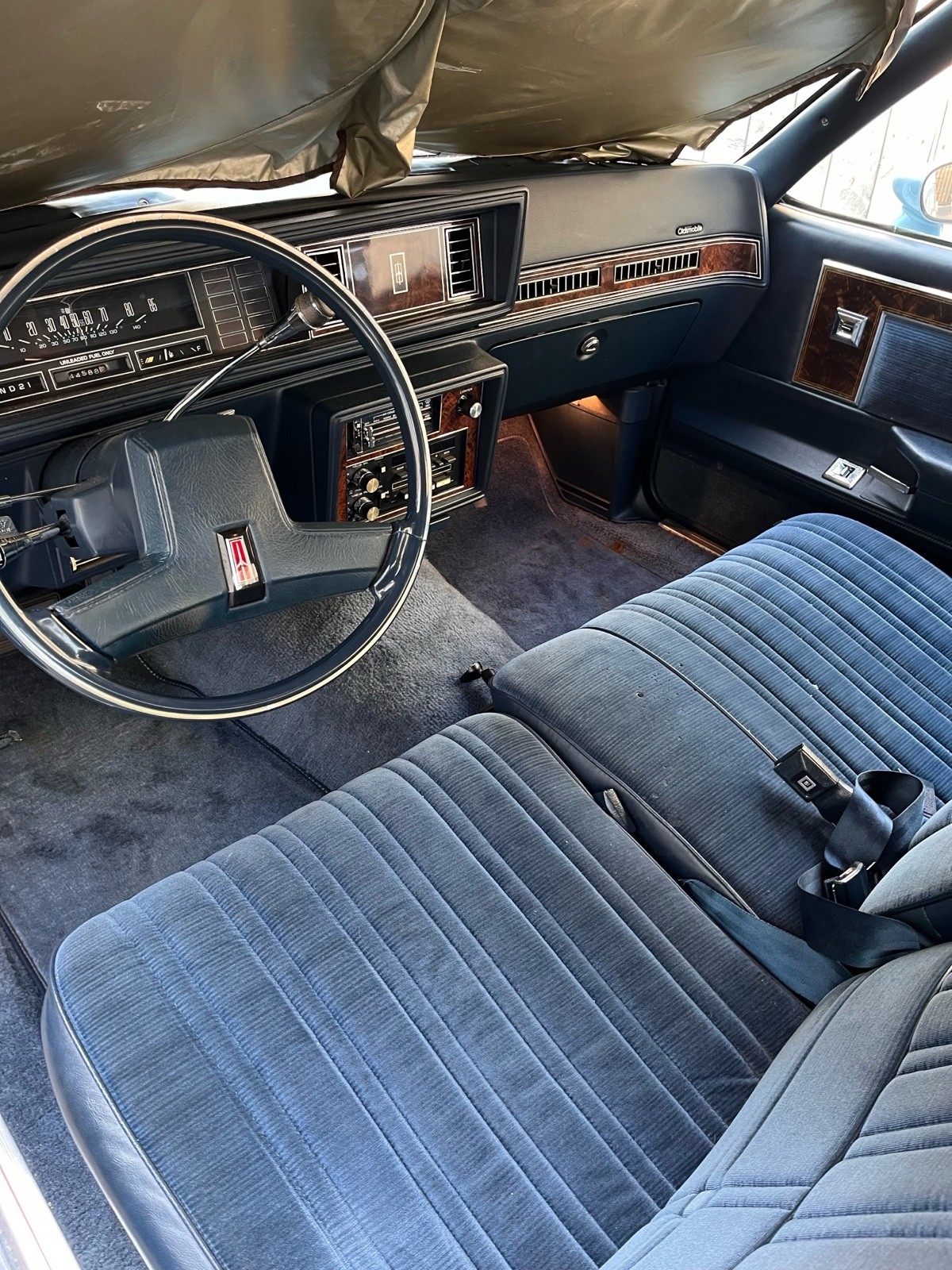 Oldsmobile-Cutlass-1985-14