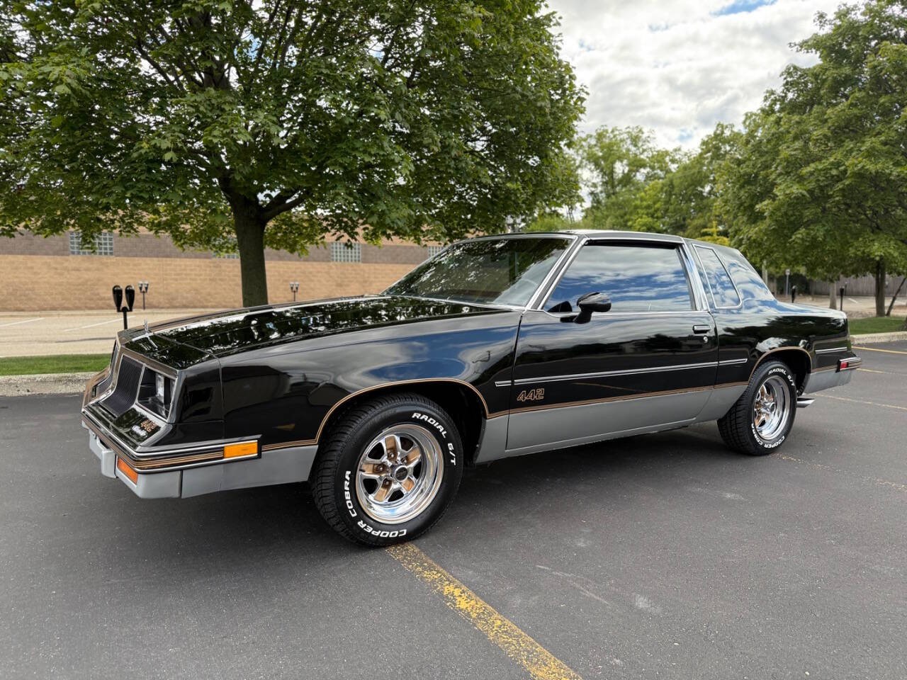 Oldsmobile Cutlass 1986 Coupe