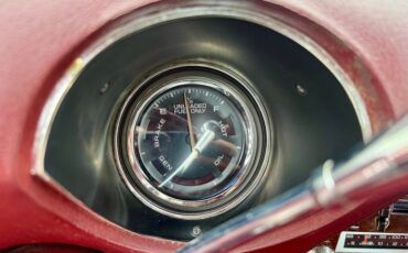 Oldsmobile-Cutlass-supreme-1976-Cameo-White-Dark-Red-47