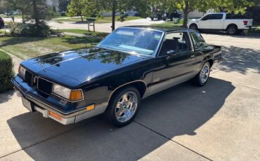 Oldsmobile-Cutlass-supreme-442-coupe-1987-Black-Gray-23