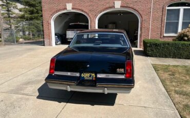 Oldsmobile-Cutlass-supreme-442-coupe-1987-Black-Gray-27
