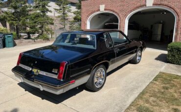 Oldsmobile-Cutlass-supreme-442-coupe-1987-Black-Gray-28