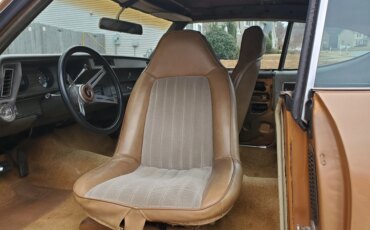 Oldsmobile-Cutlass-supreme-coupe-1972-Brown-Tan-12