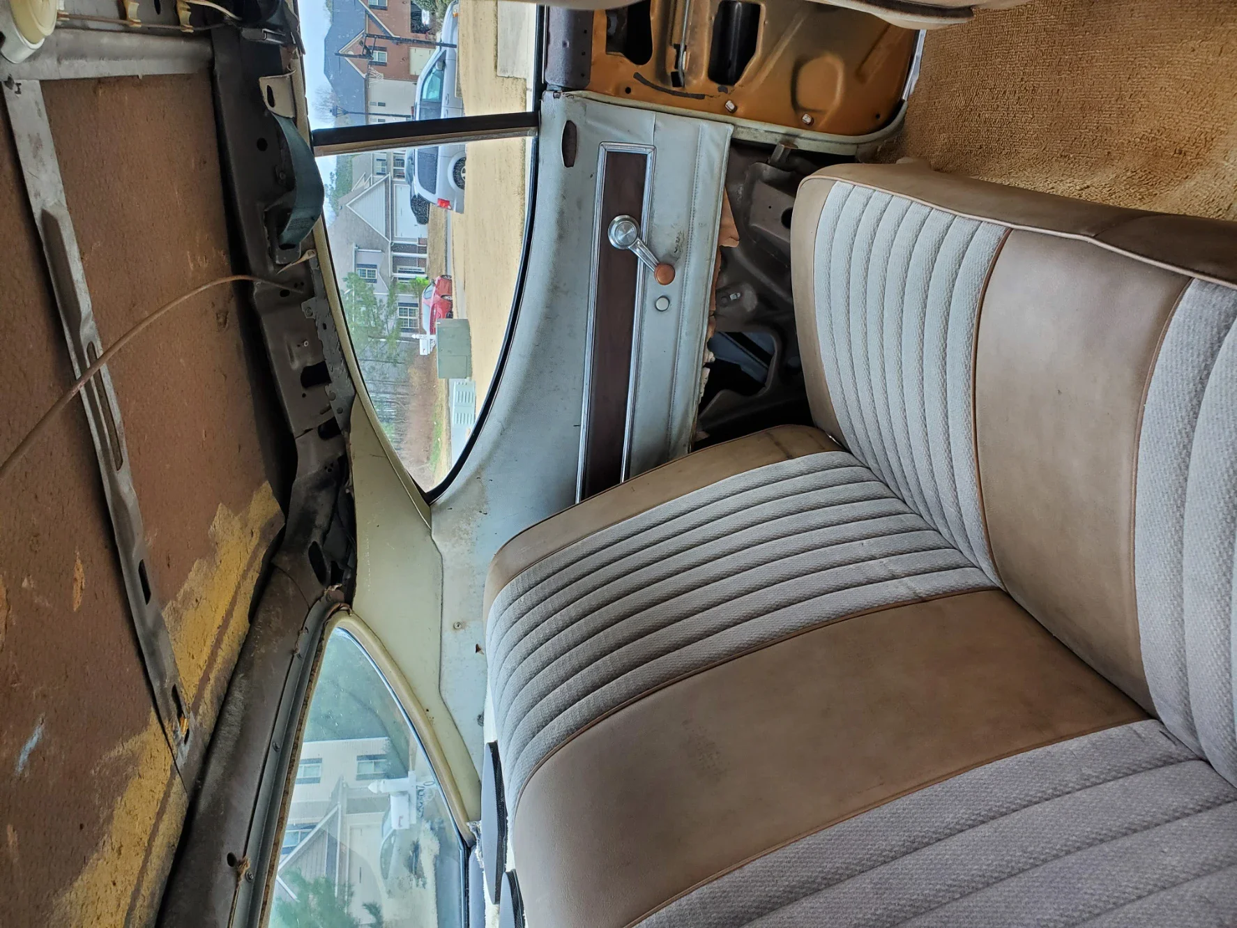 Oldsmobile-Cutlass-supreme-coupe-1972-Brown-Tan-87