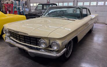 Oldsmobile-Dynamic-1960-Sedan-12