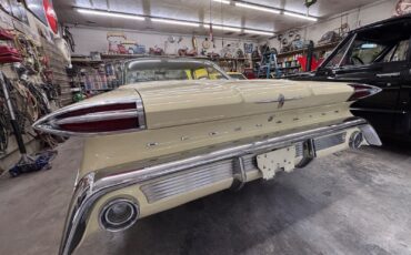 Oldsmobile-Dynamic-1960-Sedan-17