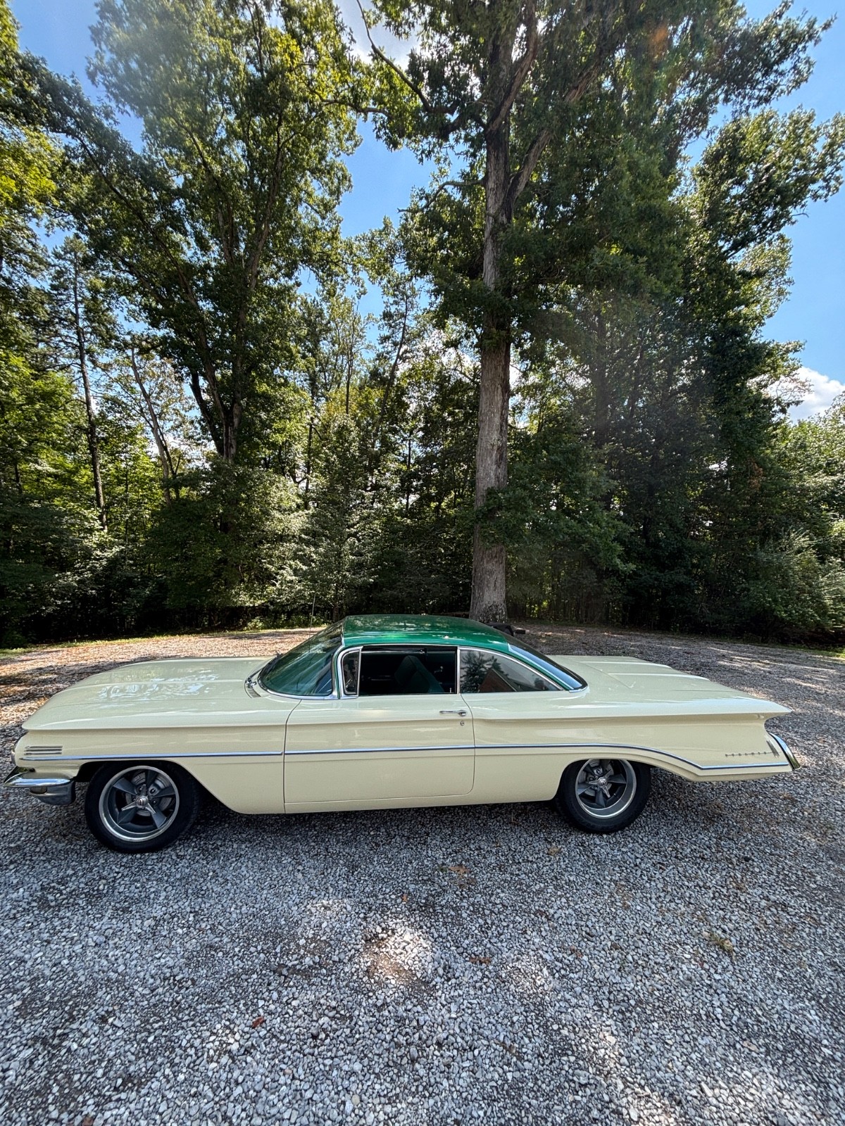 Oldsmobile-Dynamic-1960-Sedan