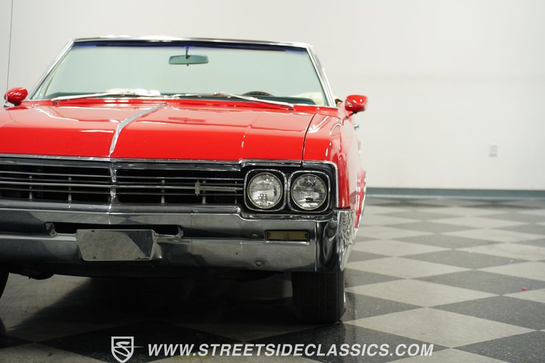 Oldsmobile-Dynamic-88-1966-Red-White-19