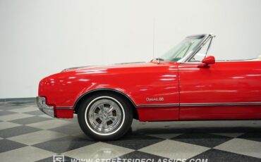 Oldsmobile-Dynamic-88-1966-Red-White-22