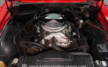 Oldsmobile-Dynamic-88-1966-Red-White-3
